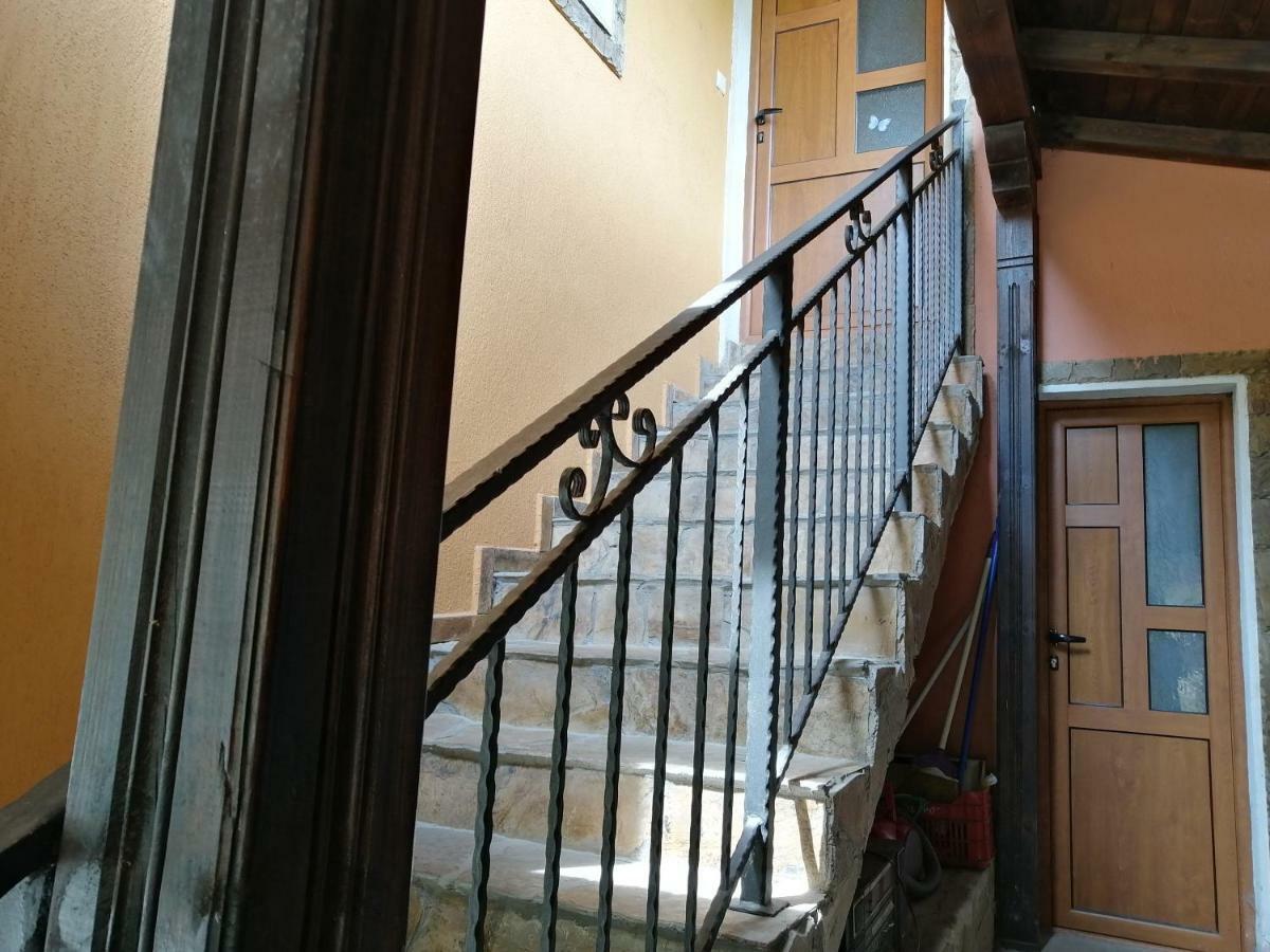 Къща Цвети-1 Трявна Hotell Bangeytsi Exteriör bild